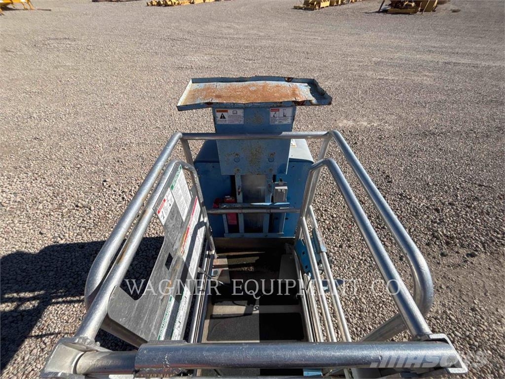 Genie GR15 Articulated boom lifts