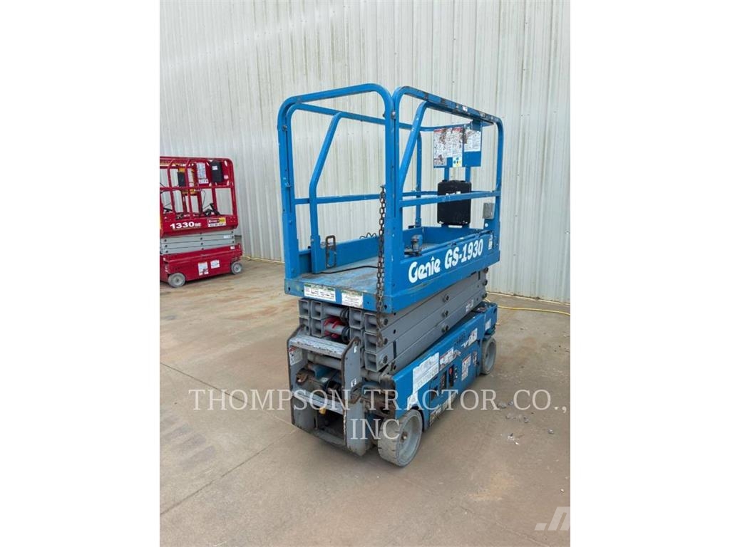 Genie GS1930 Scissor lifts