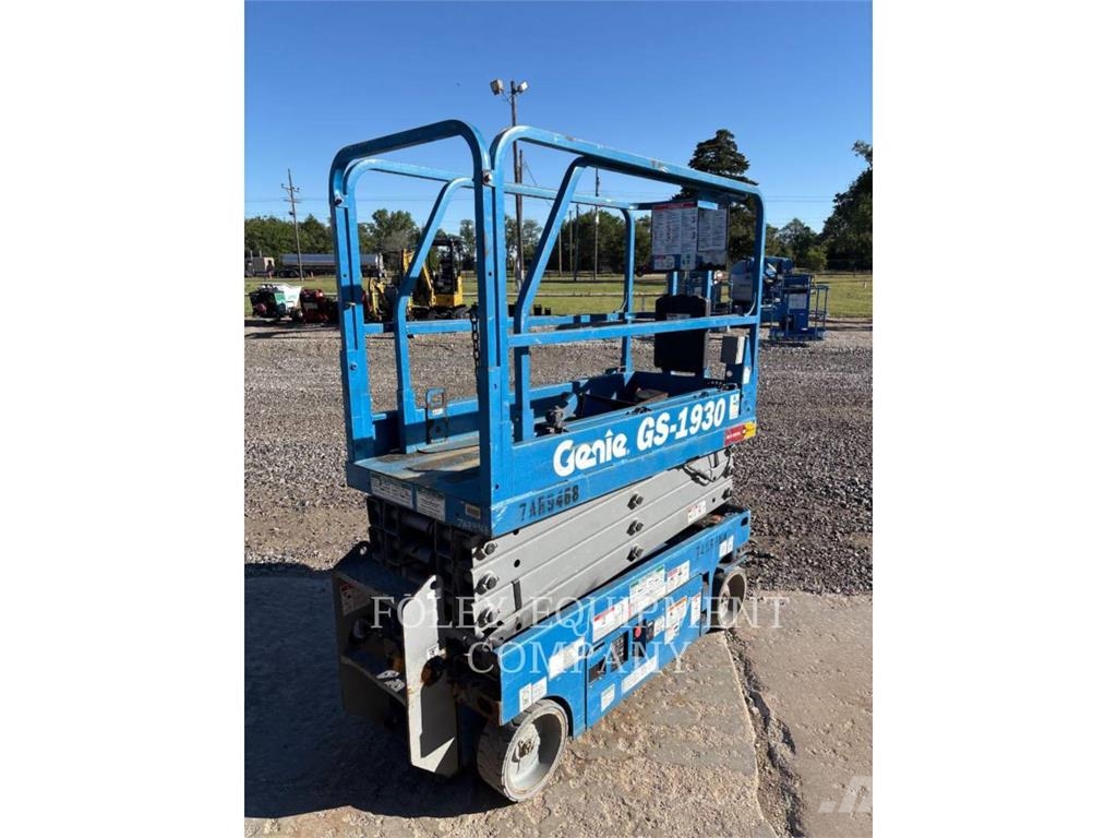 Genie GS1930 Scissor lifts