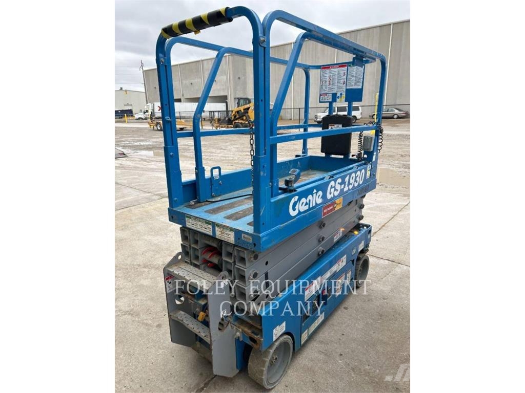 Genie GS1930 Scissor lifts