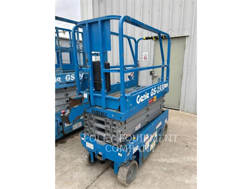 Genie GS1930 Scissor lifts
