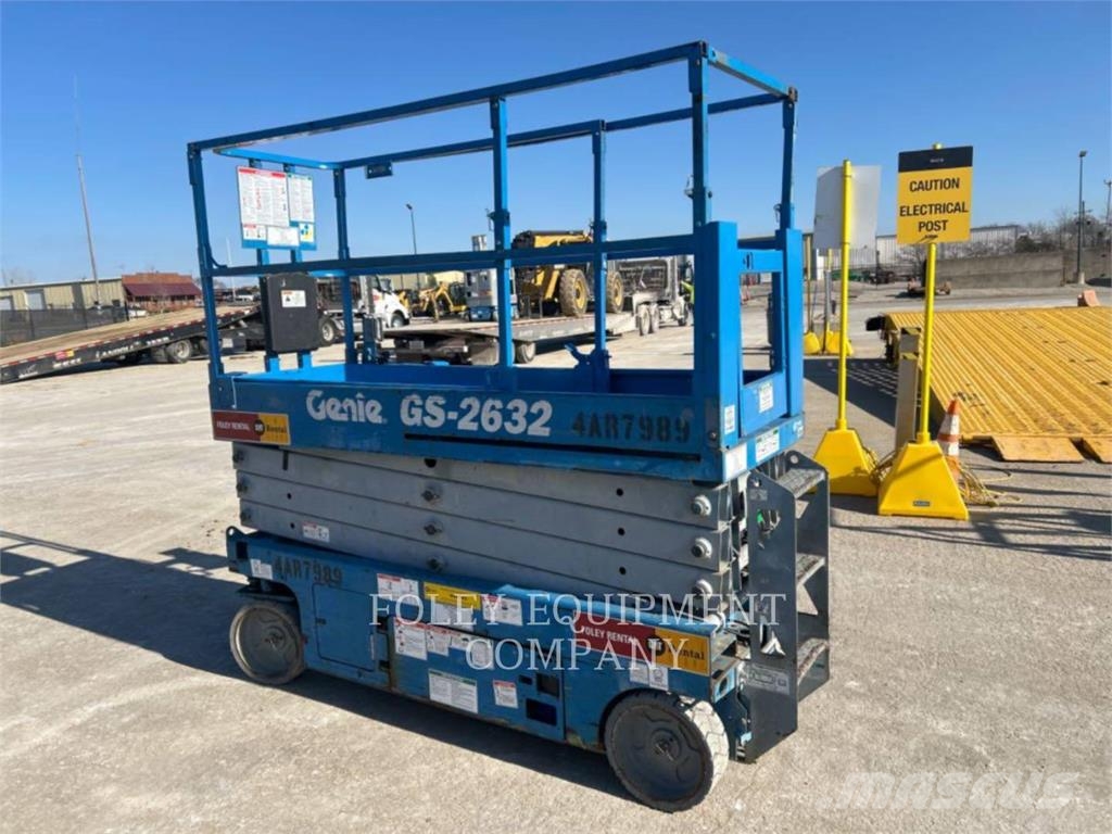 Genie GS2632 Žirkliniai keltuvai