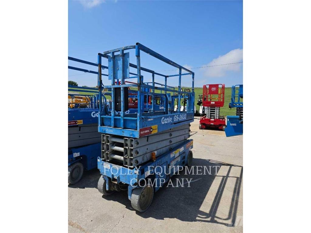 Genie GS2632 Scissor lifts