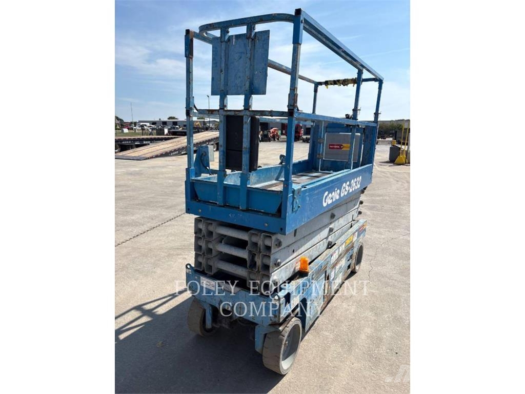 Genie GS2632 Elevadores de tesoura