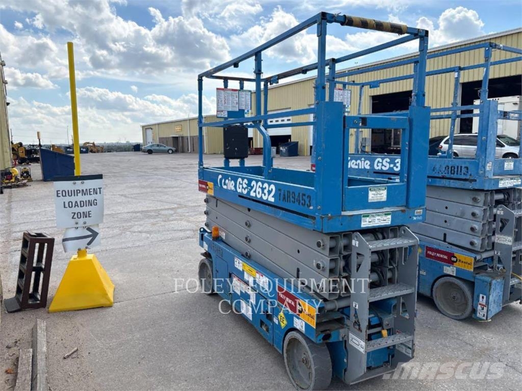 Genie GS2632EE Šķerveida pacēlāji