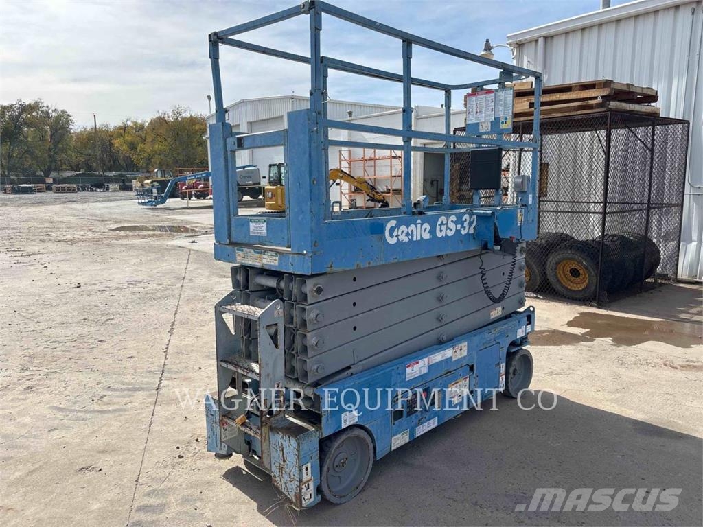 Genie GS3232 Plataformas elevatórias articuladas