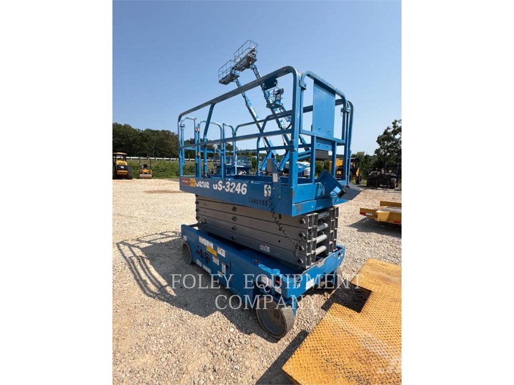Genie GS3246 Elevadores de tesoura