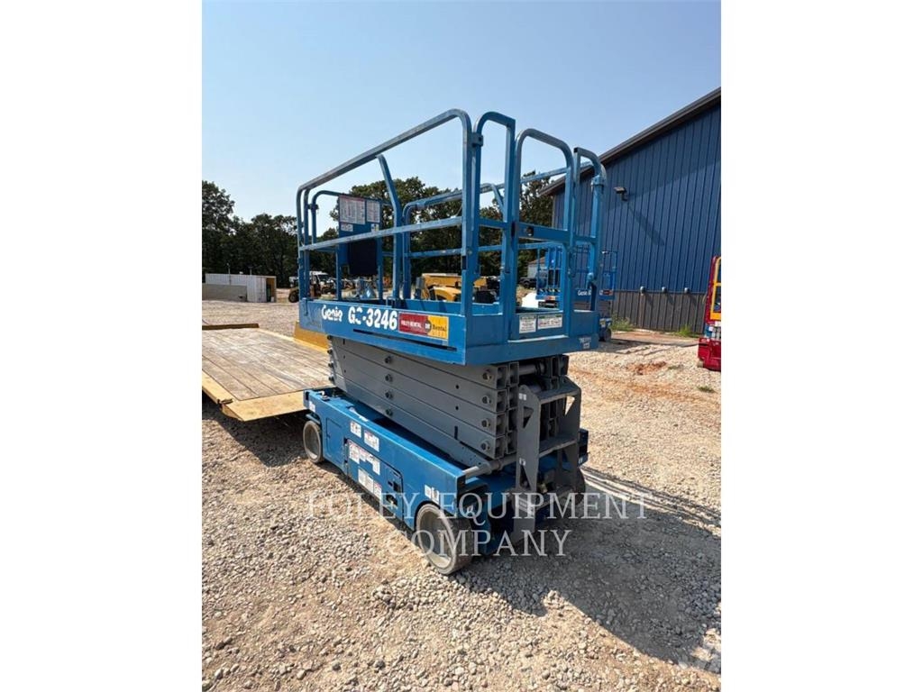 Genie GS3246 Elevadores de tesoura