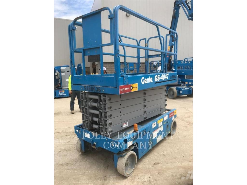 Genie GS4047 剪式升降機