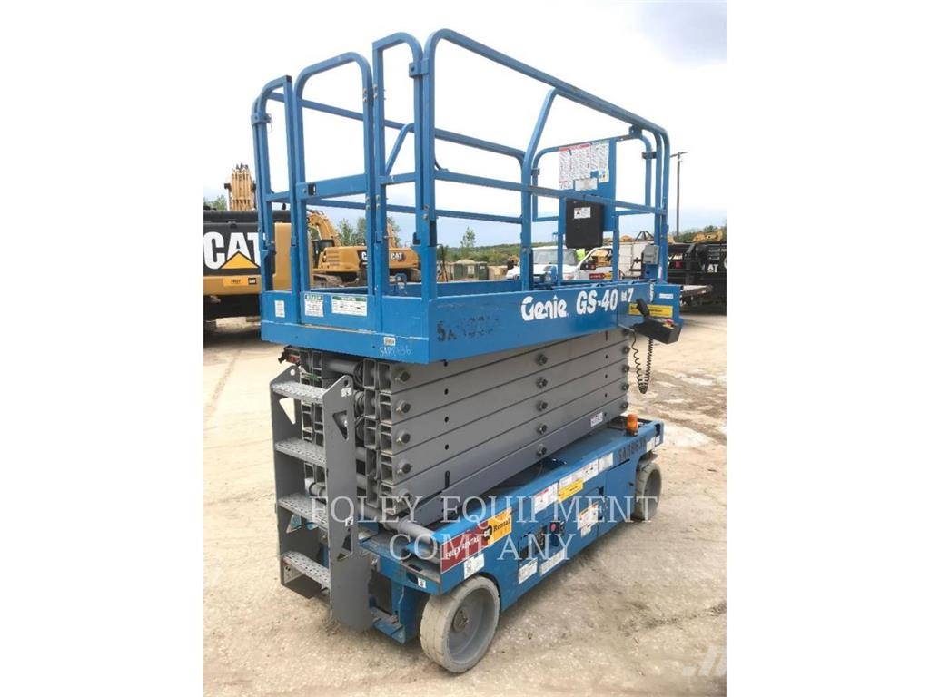 Genie GS4047 剪式升降機