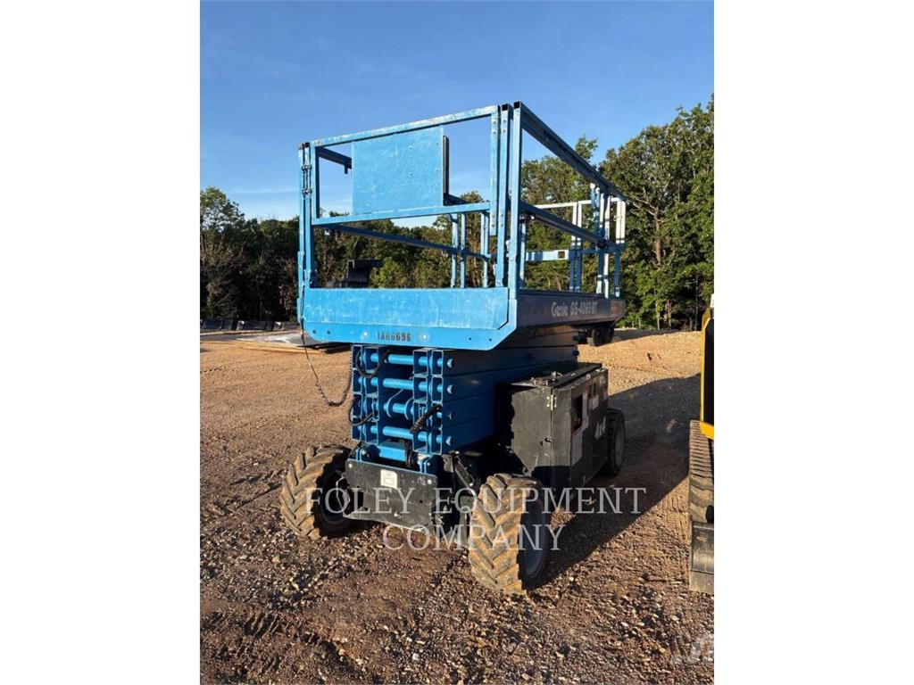 Genie GS4069RTD رافعات مقصية الشكل