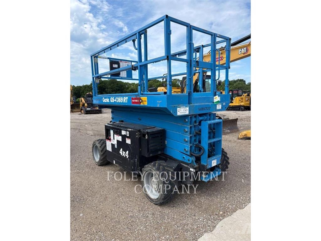 Genie GS4069RTD 剪式升降機