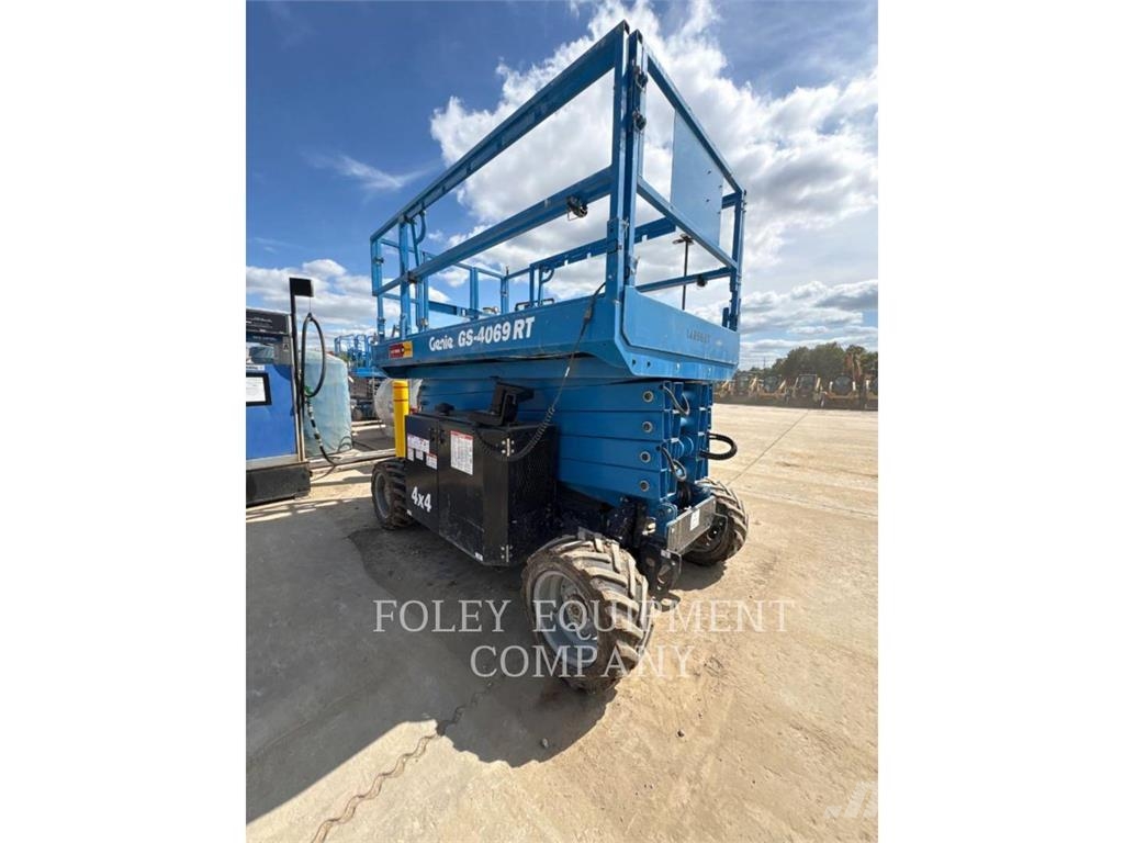 Genie GS4069RTD 剪式升降機