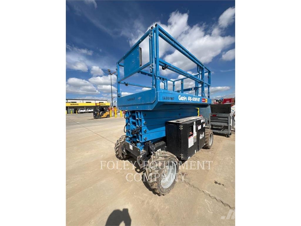 Genie GS4069RTD 剪式升降機