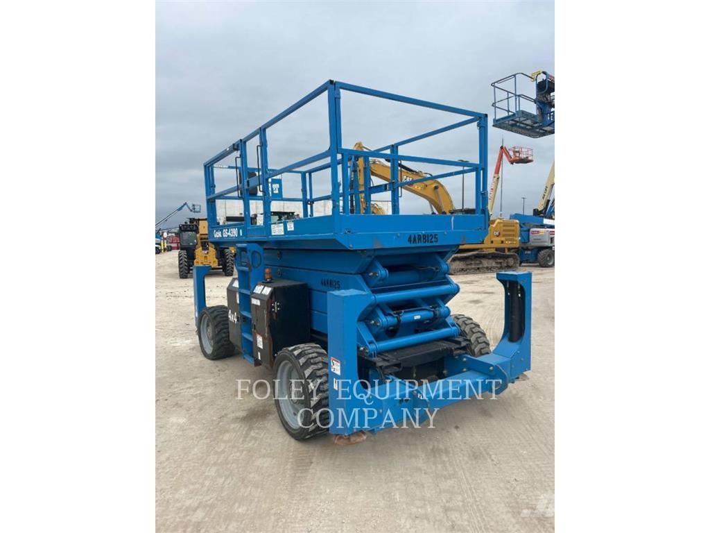 Genie GS4390RTGO Підйомники-ножиці