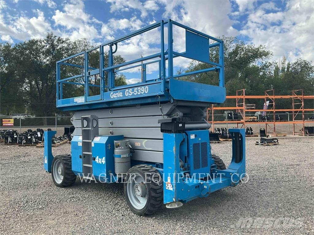Genie GS5390 Zglobne dvižne ploščadi