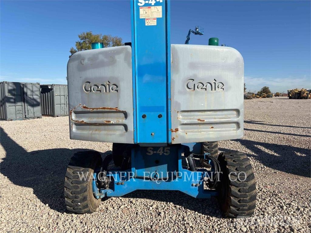 Genie S45RT Strēles pacēlāji