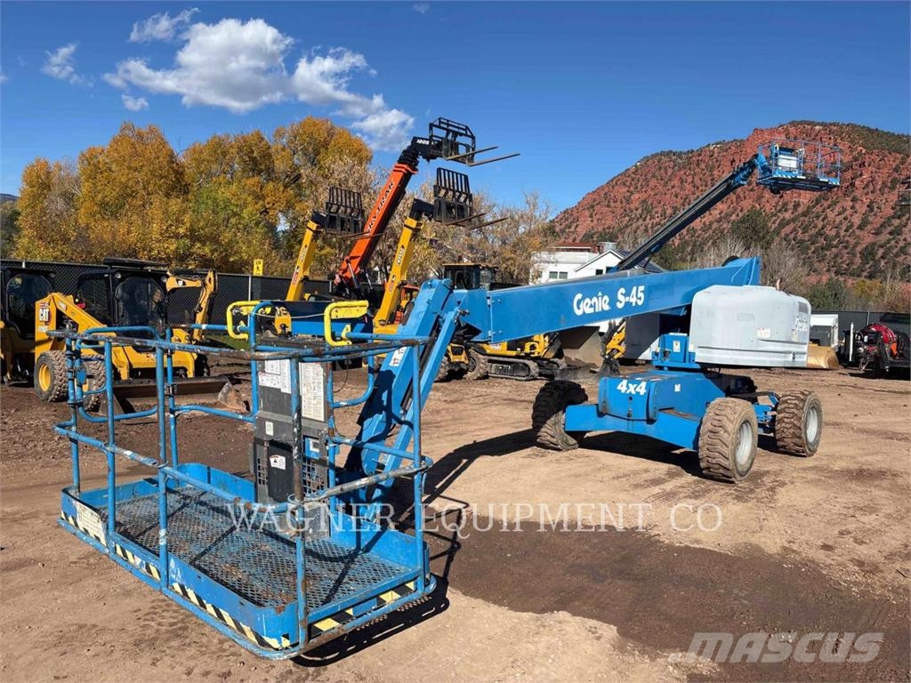 Genie S45RT Gelenkteleskoparbeitsbühnen