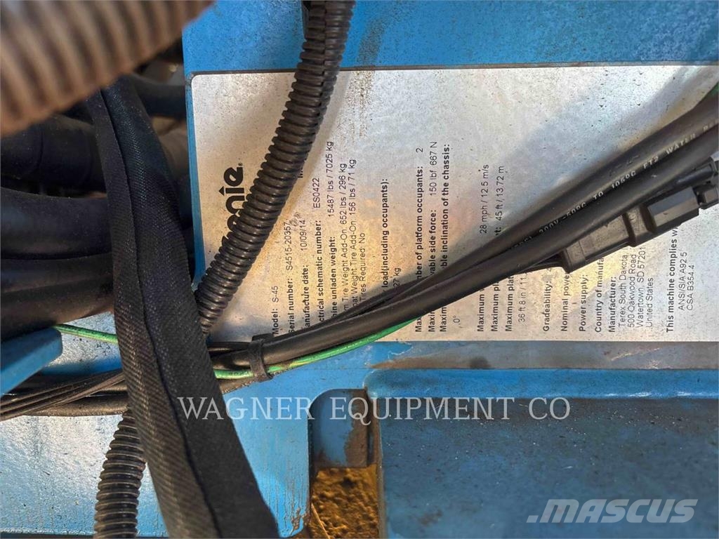 Genie S45RT Gelenkteleskoparbeitsbühnen