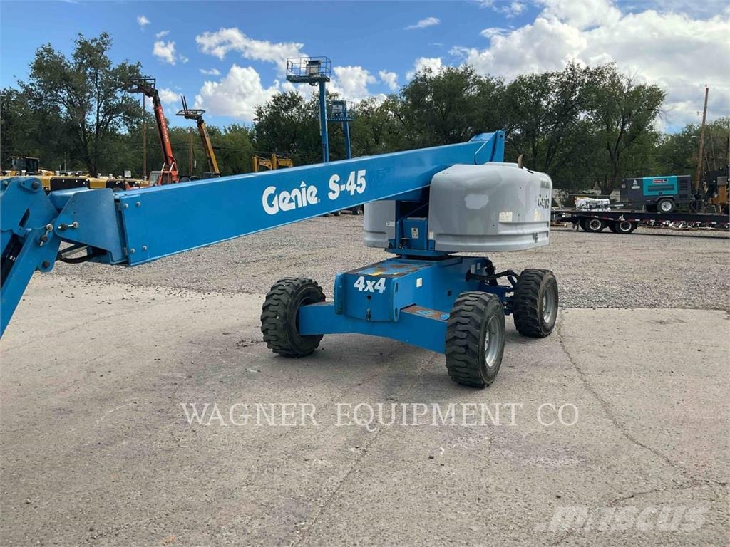 Genie S45RT Strēles pacēlāji