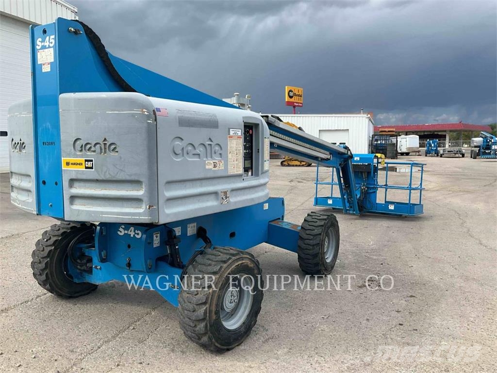 Genie S45RT Strēles pacēlāji