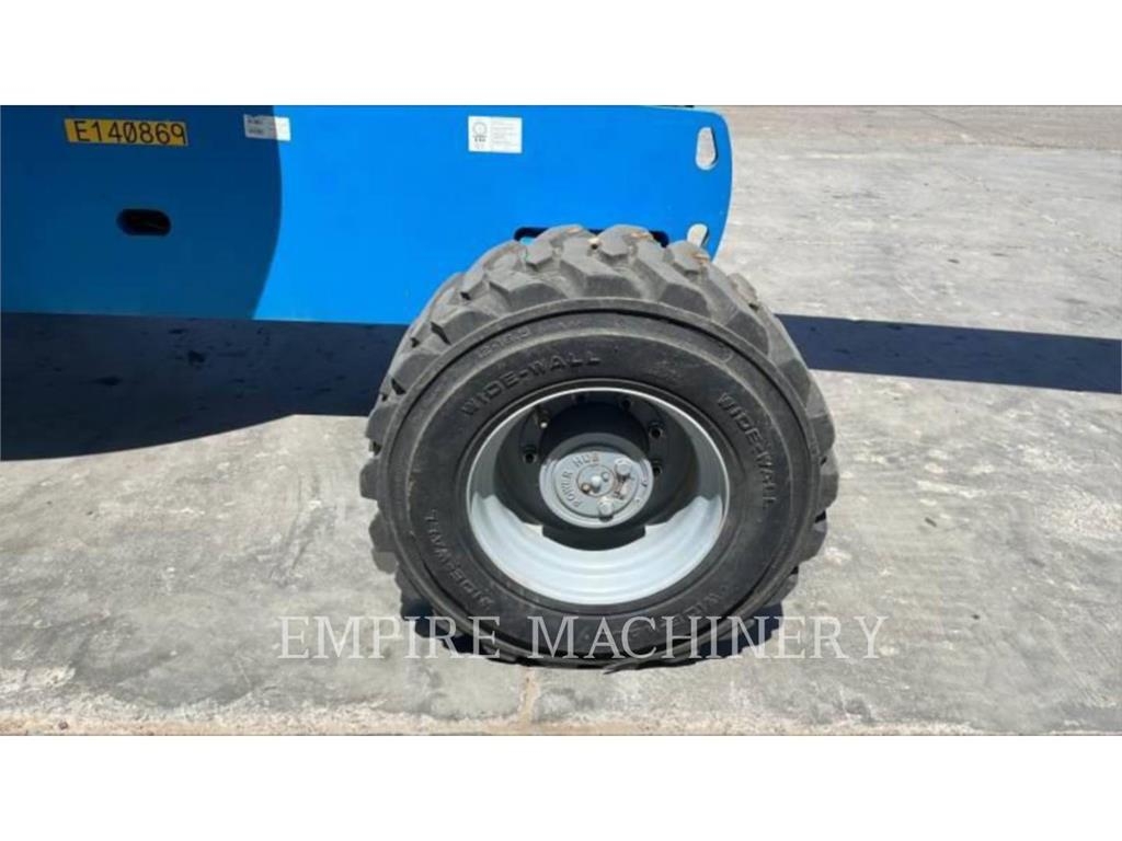 Genie S45RT Articulated boom lifts