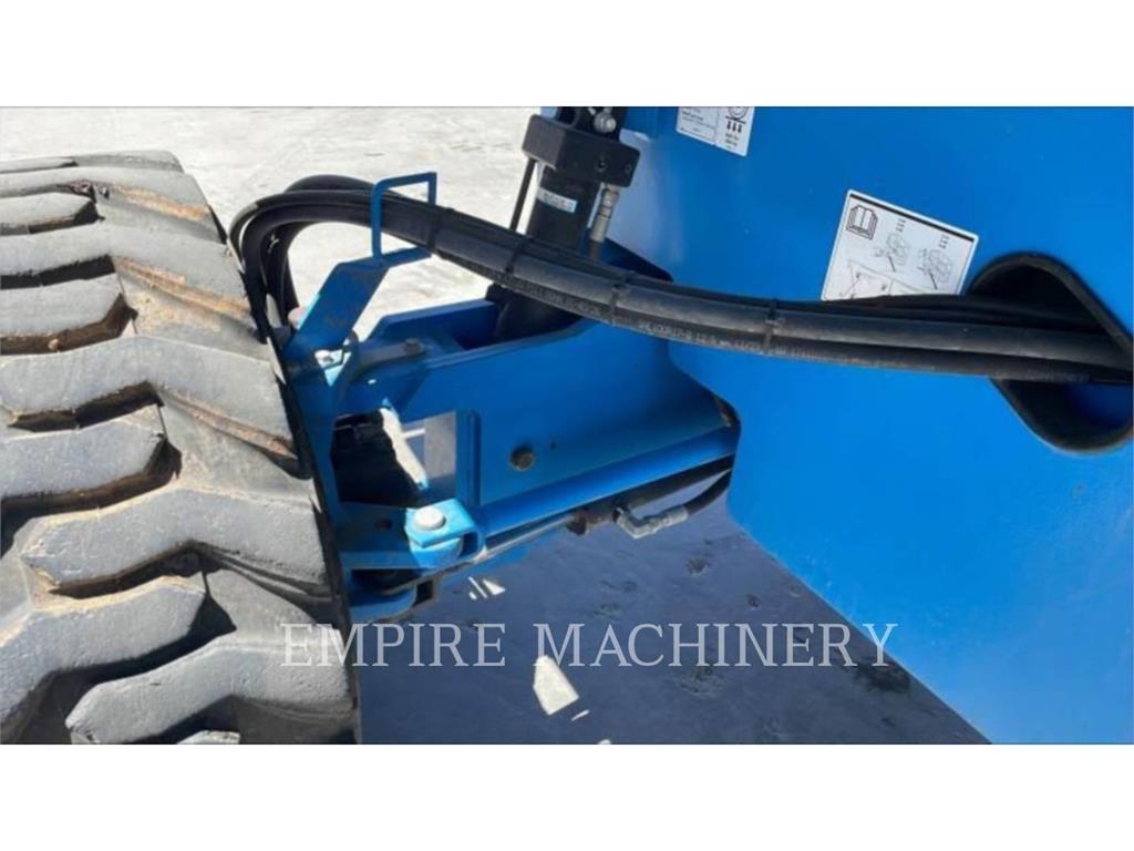Genie S45RT Articulated boom lifts