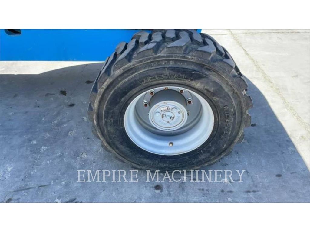 Genie S45RT Articulated boom lifts
