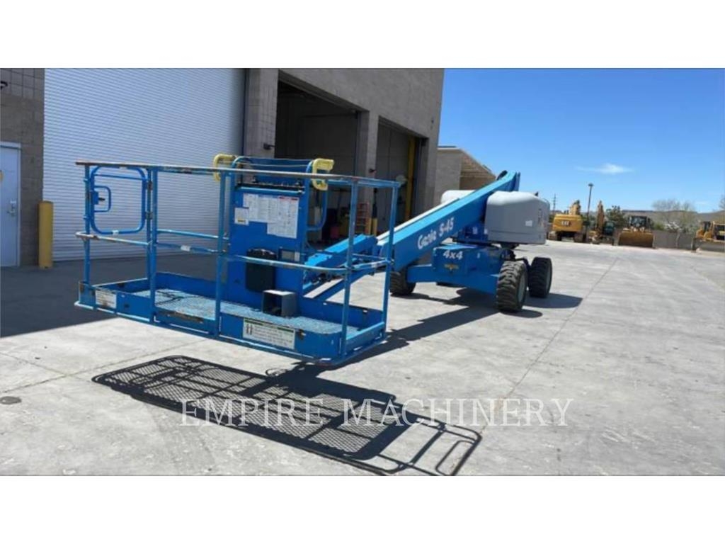 Genie S45RT Articulated boom lifts