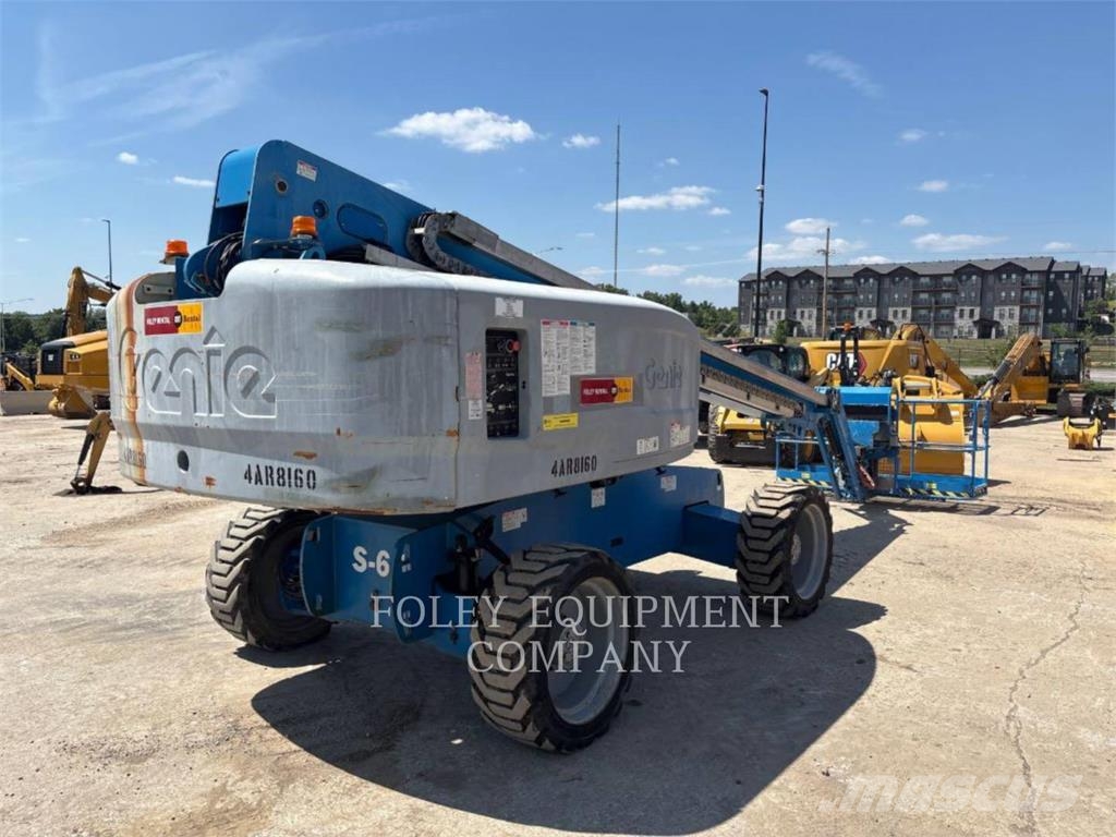 Genie S65G4W Articulated boom lifts
