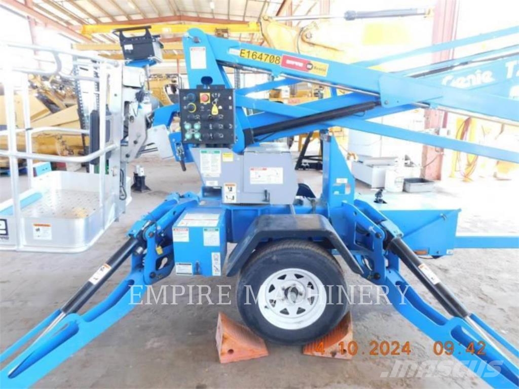 Genie TZ-34 DC Zglobne dvižne ploščadi