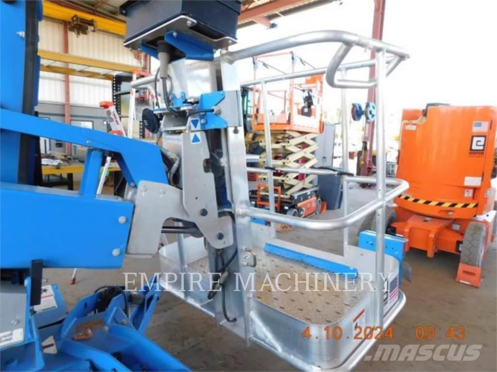 Genie TZ-34 DC Zglobne dvižne ploščadi