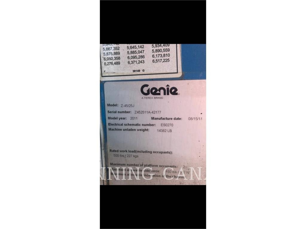Genie Z-45/25J Plataformas con brazo de elevación manual