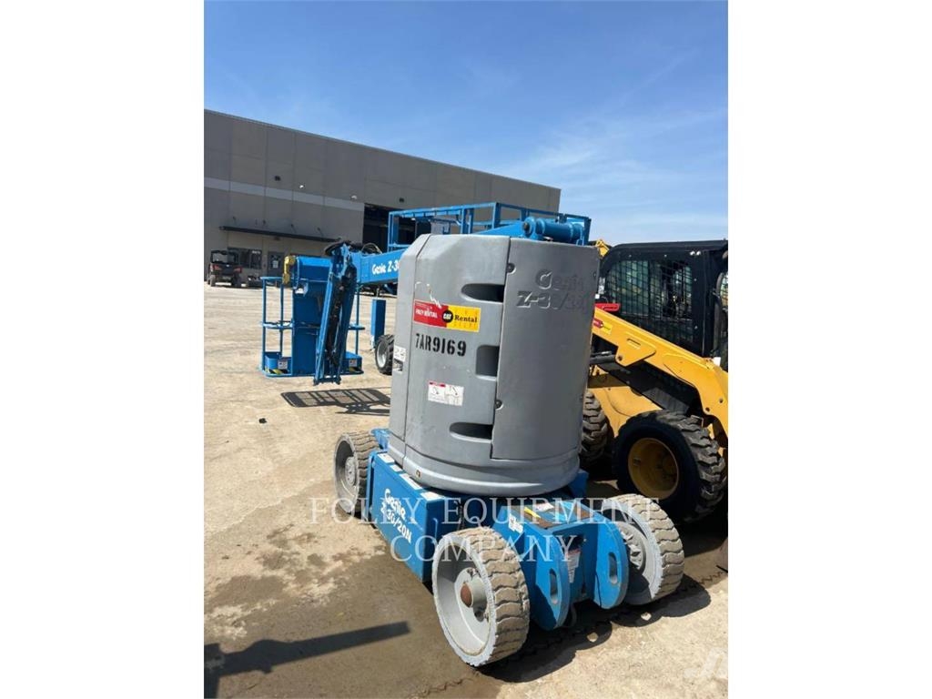 Genie Z30/20NR Articulated boom lifts