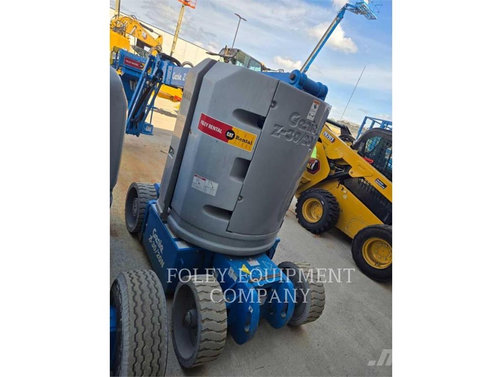 Genie Z30/20NR Kĺbové plošiny