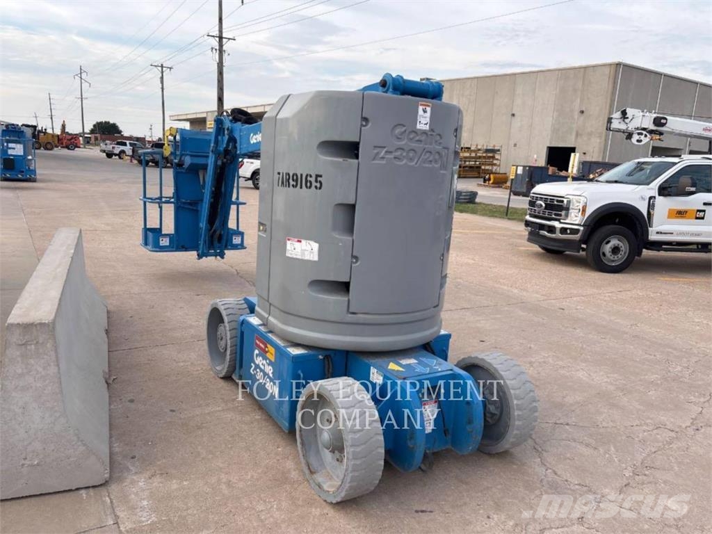 Genie Z30/20NR Bomlifte med knækarm