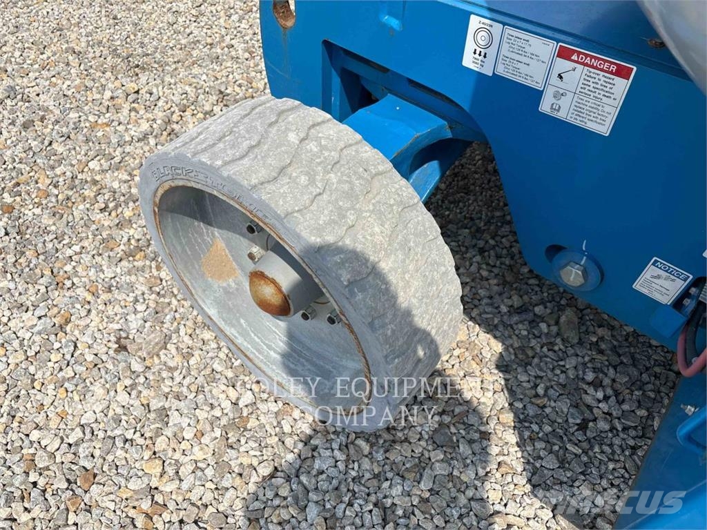 Genie Z40/23NRJ Articulated boom lifts