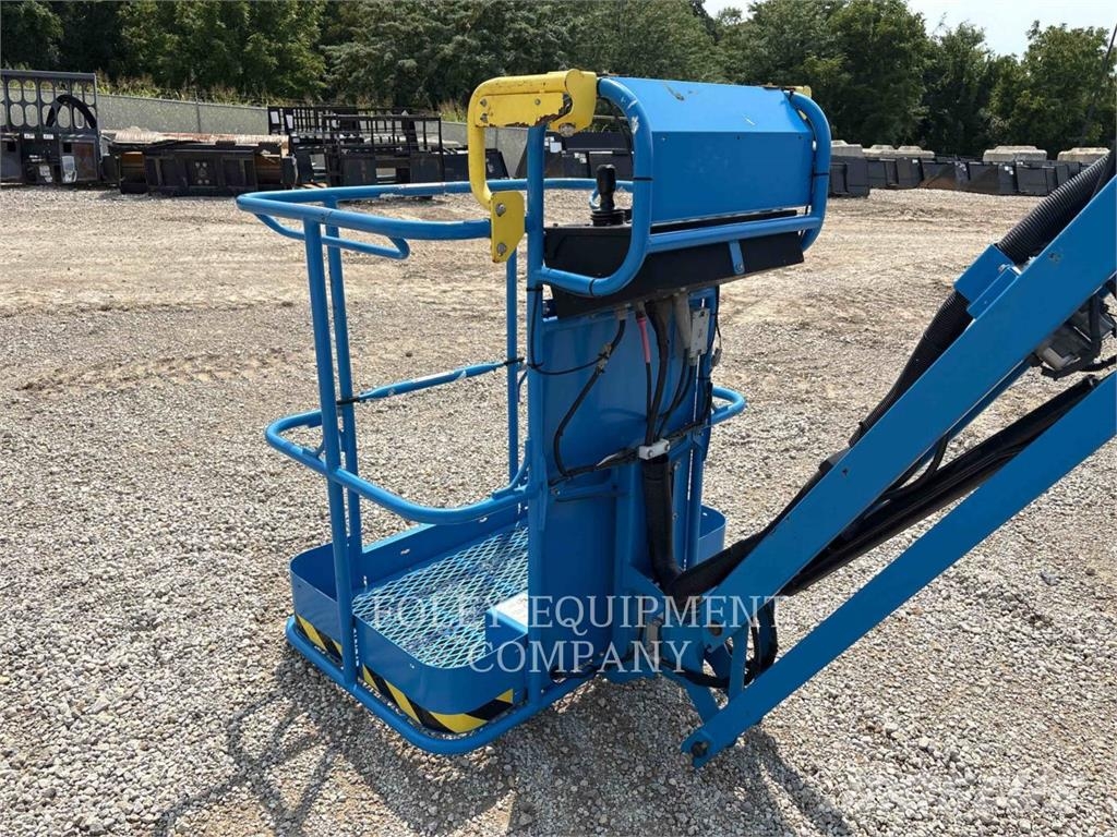 Genie Z40/23NRJ Articulated boom lifts
