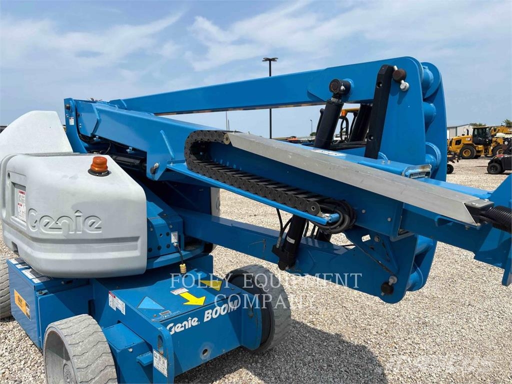 Genie Z40/23NRJ Articulated boom lifts