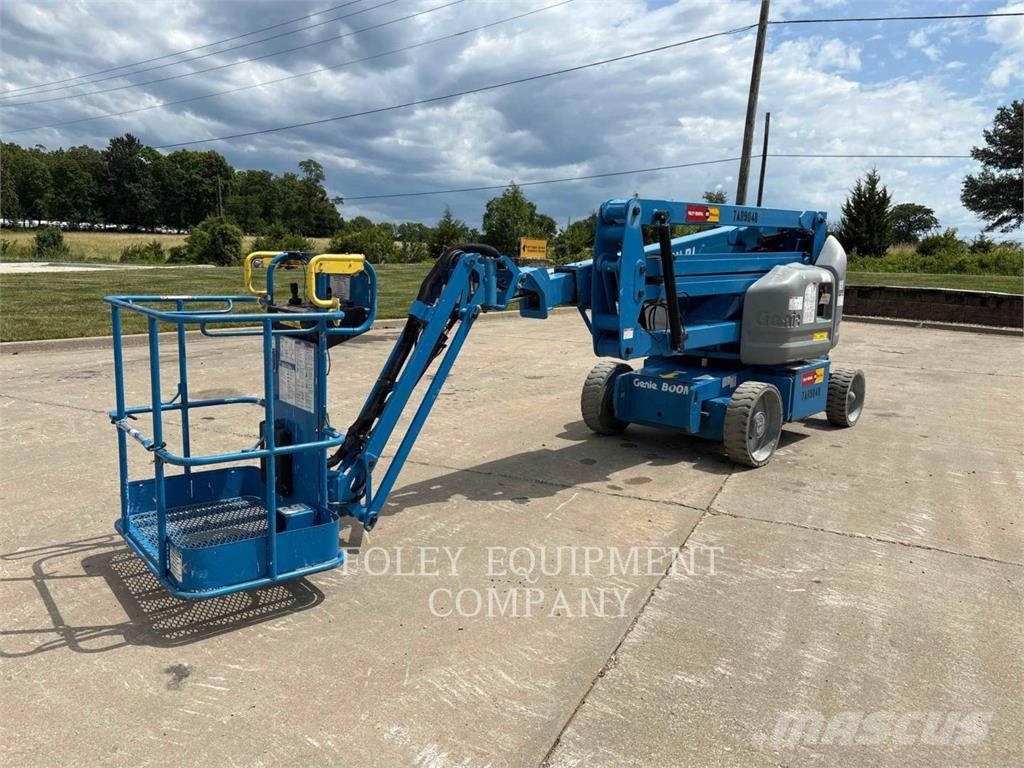 Genie Z40/23NRJ Plataformas con brazo de elevación manual