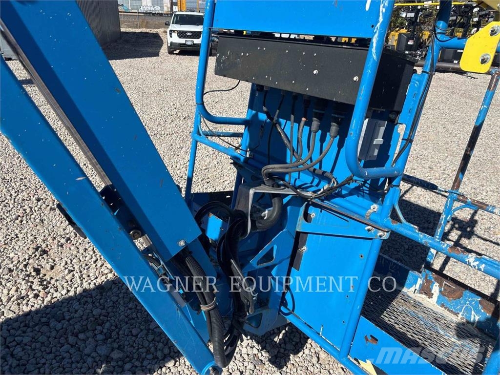 Genie Z4525J Коленчатые подъемники