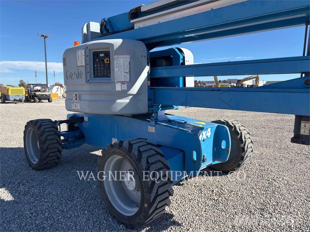 Genie Z6034RT Коленчатые подъемники