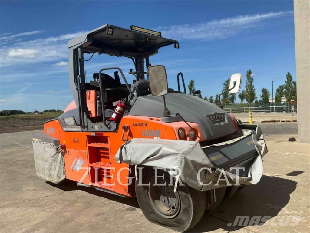 Hamm GRW280-30 مداحل ذات إطارات هوائية