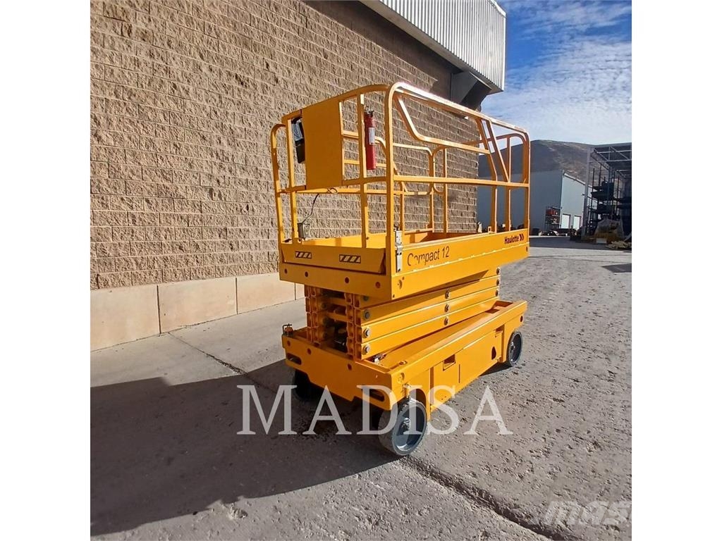 Haulotte COMPACT 12 رافعات ومنصات أخرى