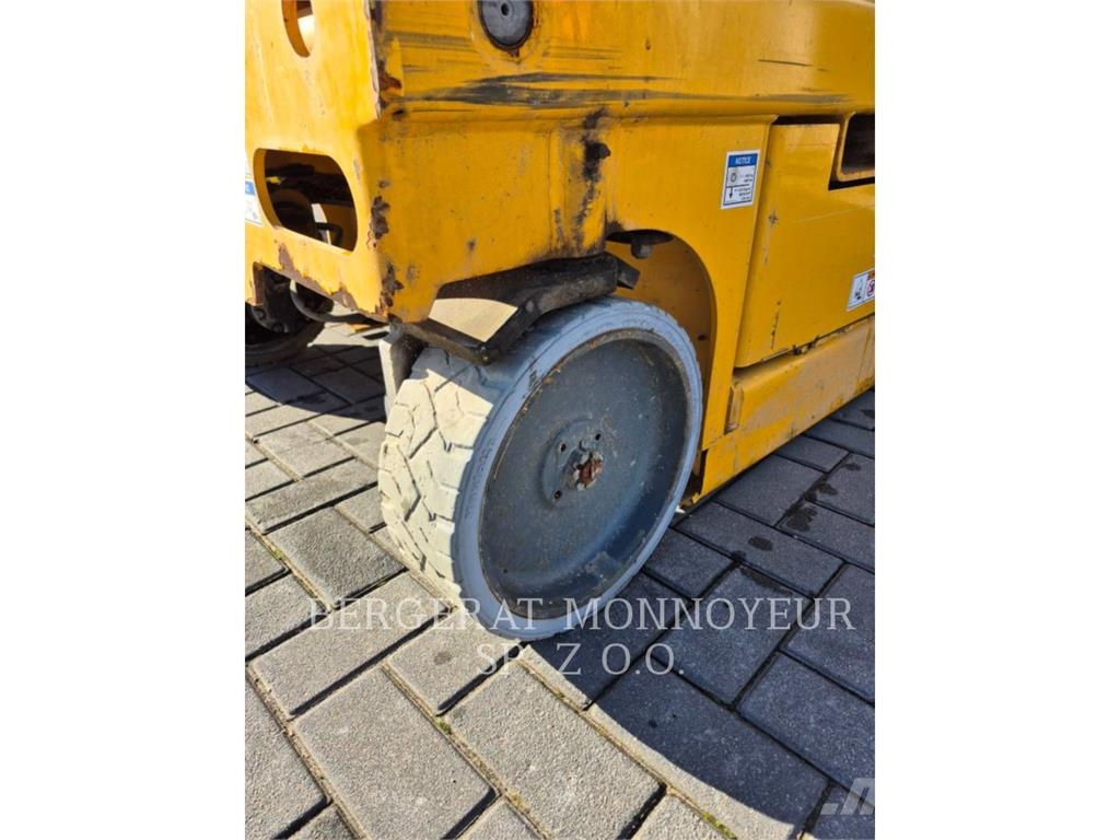 Haulotte COMPACT 14 Žirkliniai keltuvai
