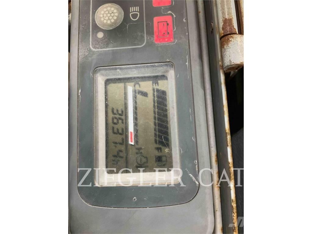 Hitachi EX50U Excavadoras sobre orugas