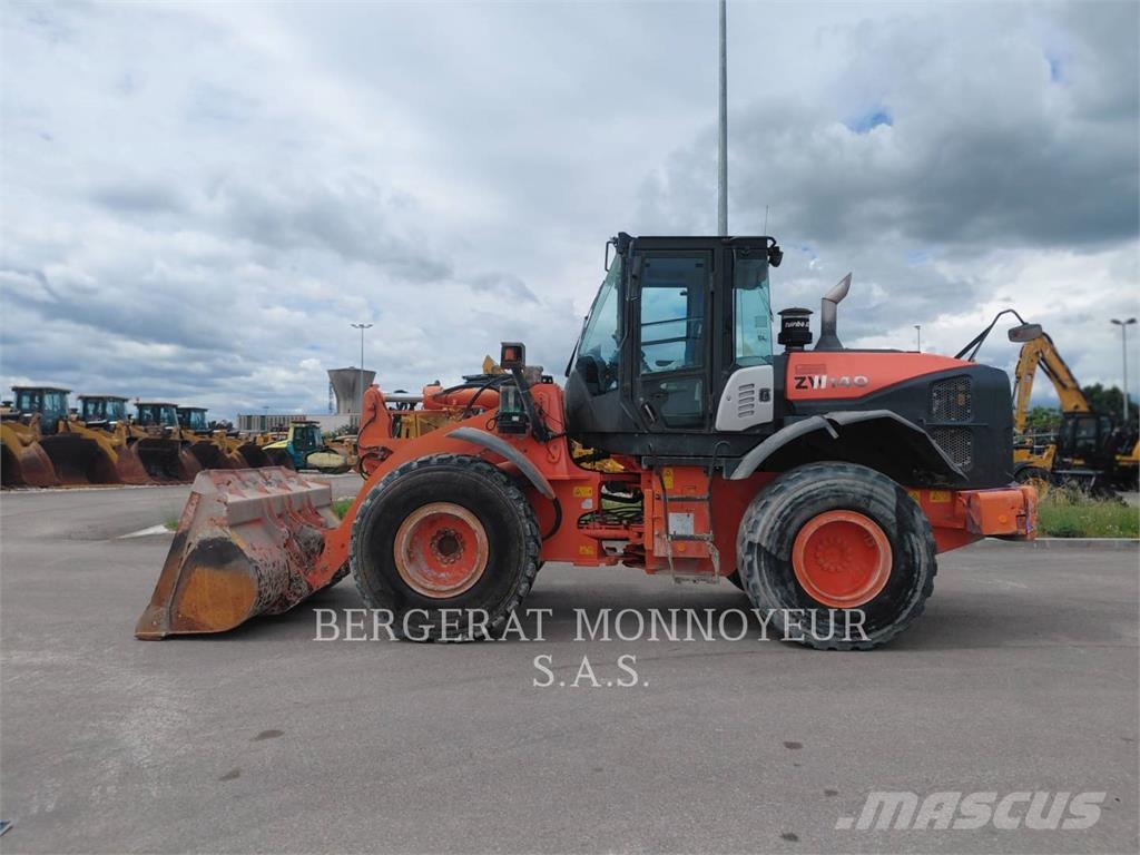 Hitachi ZW140 Wielladers