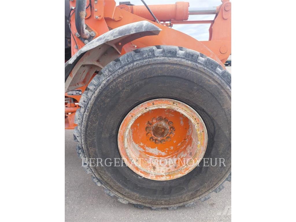 Hitachi ZW140 Wielladers