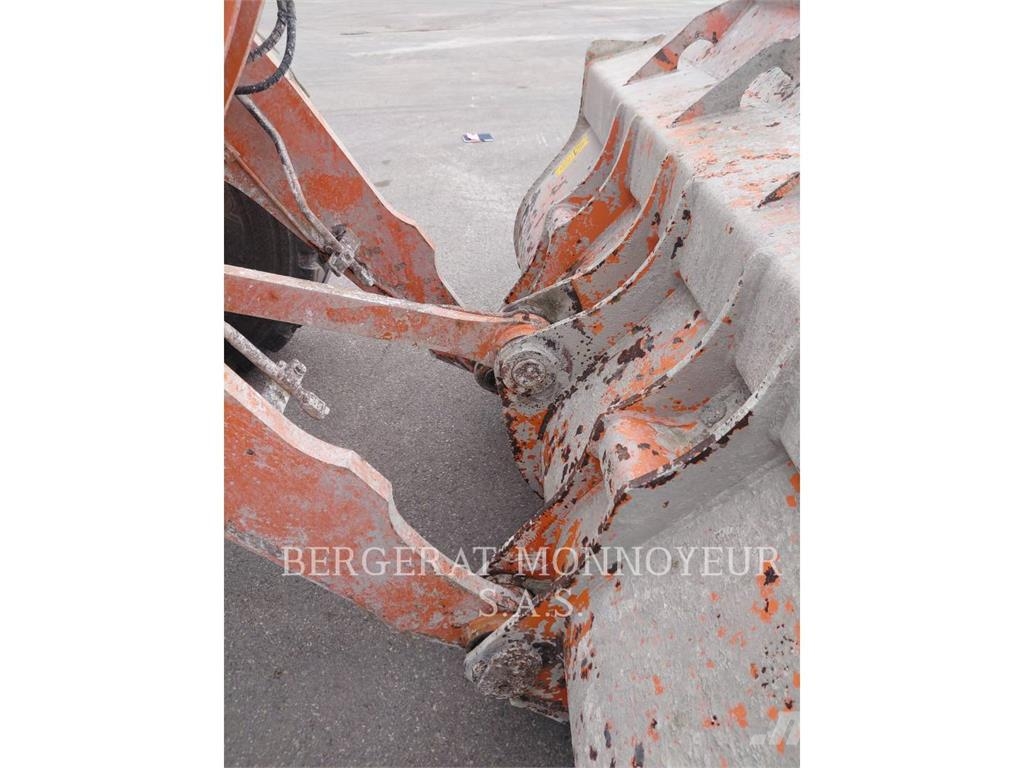 Hitachi ZW140 Wielladers