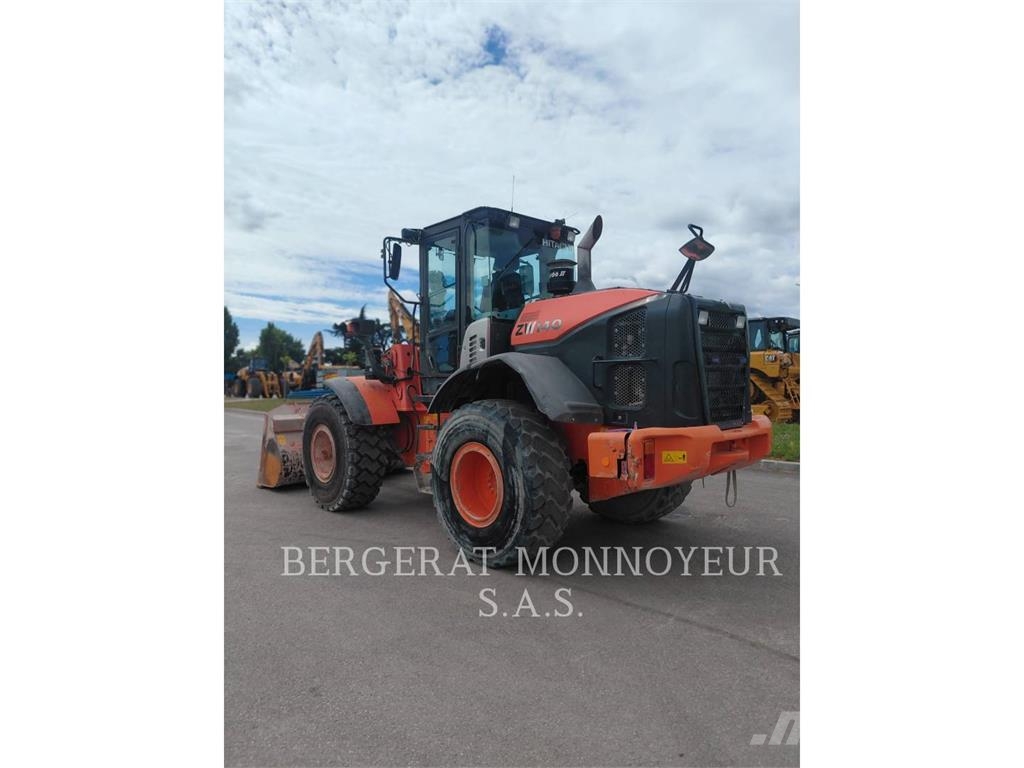 Hitachi ZW140 Wielladers